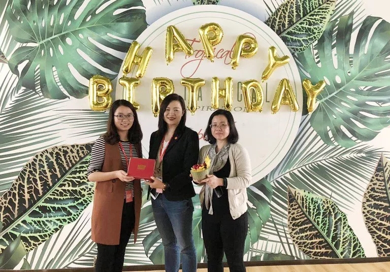 香港二四六资料免费大全
