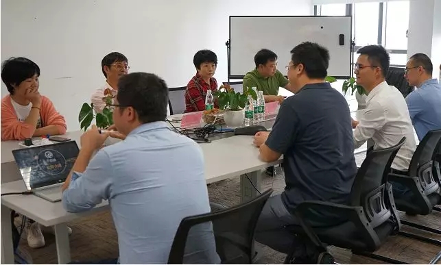 香港二四六资料免费大全