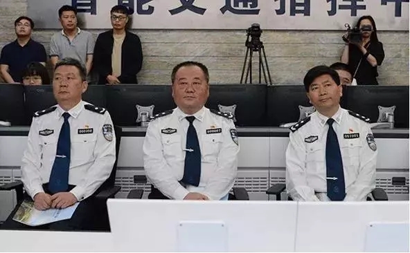 香港二四六资料免费大全