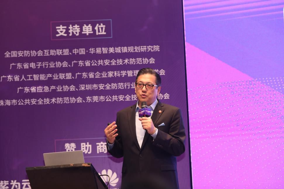 香港二四六资料免费大全