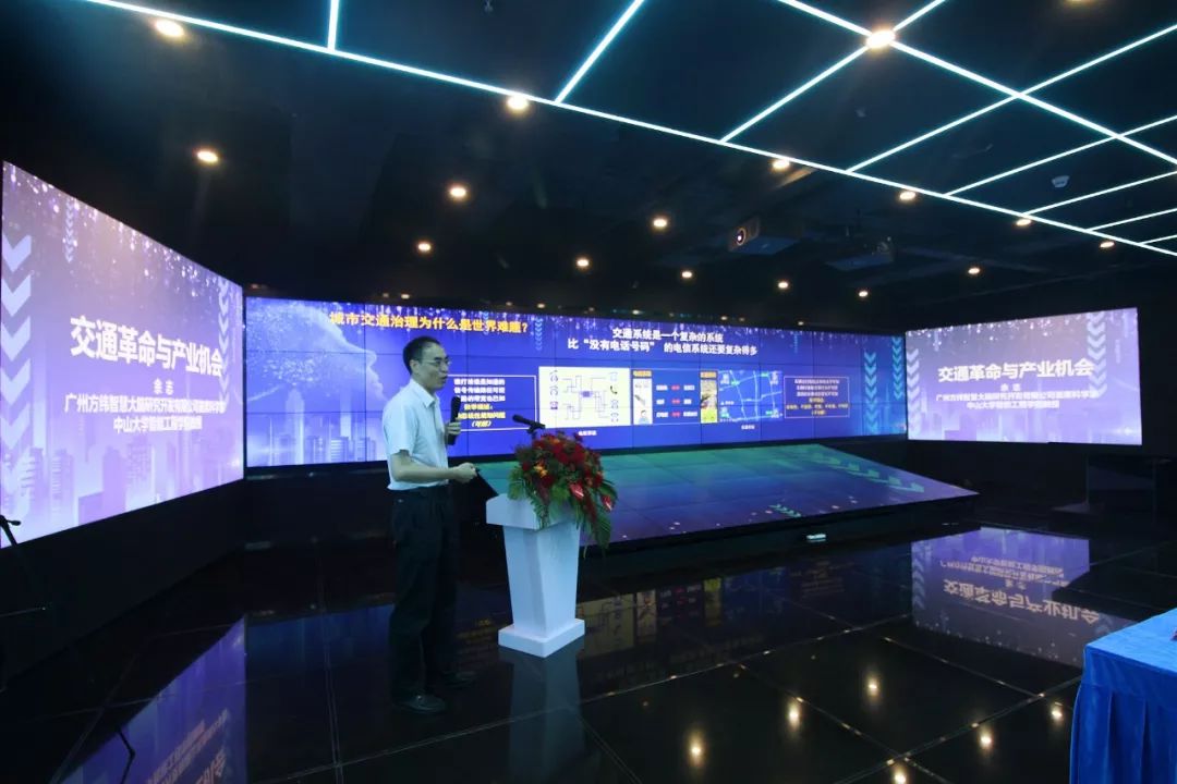 香港二四六资料免费大全