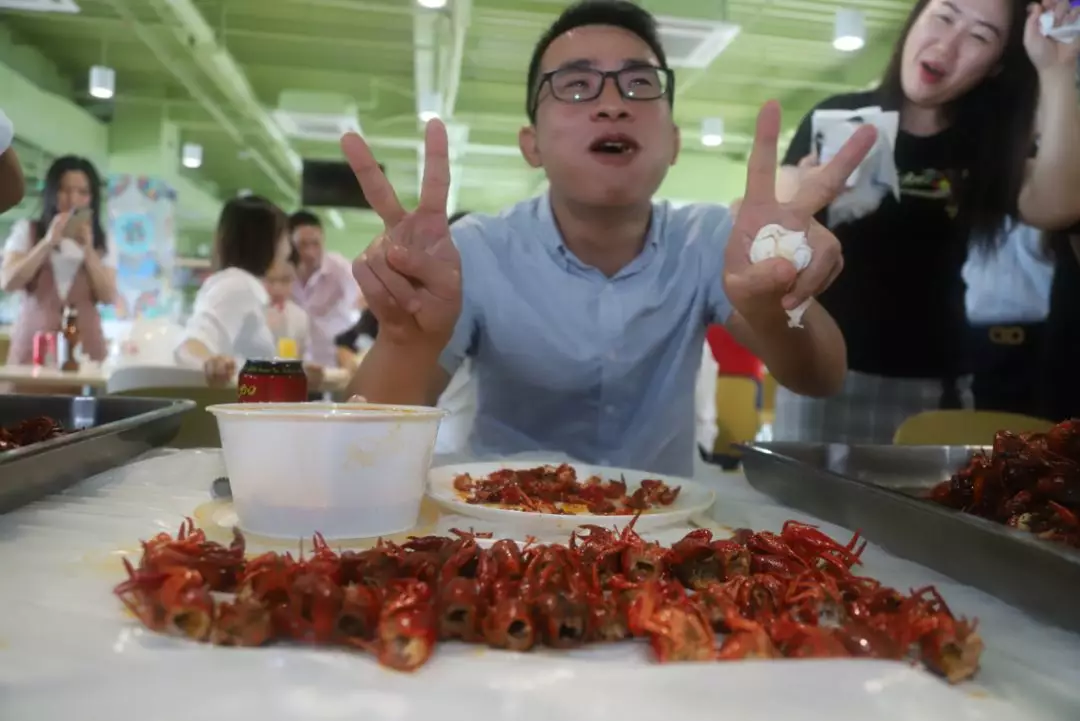 香港二四六资料免费大全